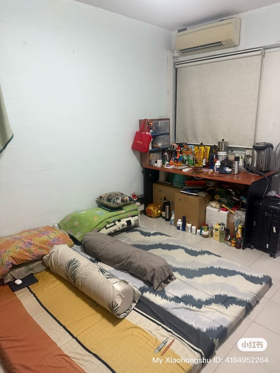 HDB Master Room for Rent in Jurong East · 219 Jurong East Street 21, 600219 · S$ 1,100/mo - Image 1 of 3