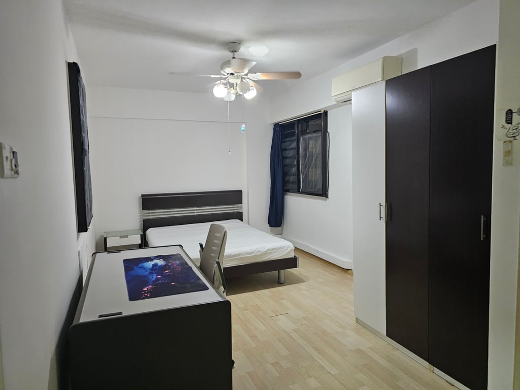 Queenstown HDB Master Room for Rent – 17 Dover Crescent - Image 1 of 5