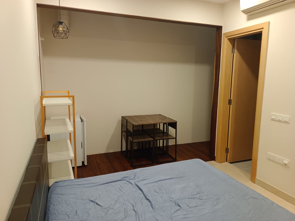 Landed Master Room for Rent in Serangoon · 200 Belgravia Drive, 804605 · S$ 1,100/mo - Image 2 of 5
