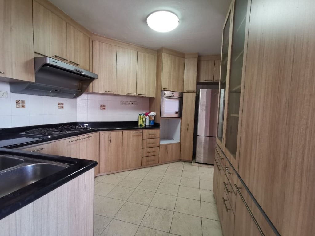 Condo Common Room for Rent in Toa Payoh · 10E Braddell Hill, 579724 · S$ 1,200/mo - Image 4 of 4