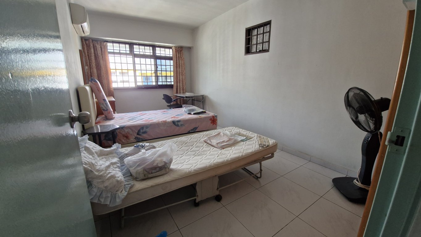 HDB Common Room for Rent in Sembawang · 321 Sembawang Close, 750321 · S$ 800/mo - Image 2 of 2