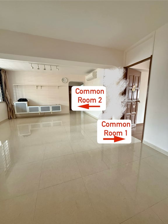 HDB Common Room for Rent in Hougang · 419 Hougang Avenue 8, 530419 · S$ 900/mo - Image 2 of 5