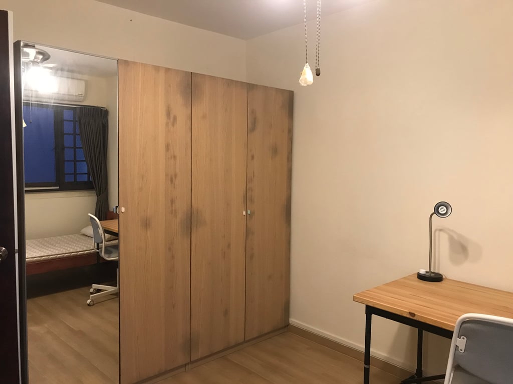 HDB Whole Unit for Rent in Bukit Batok · 251 Bukit Batok East Avenue 5, 650251 · S$ 3,000/mo - Image 7 of 11
