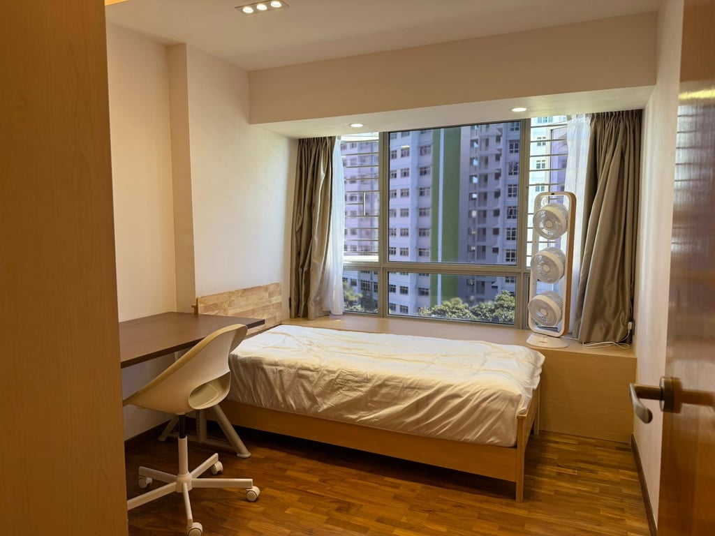 HDB Common Room for Rent in Tampines · 515B Tampines Central 7, 522515 · S$ 1,200/mo - Image 1 of 4