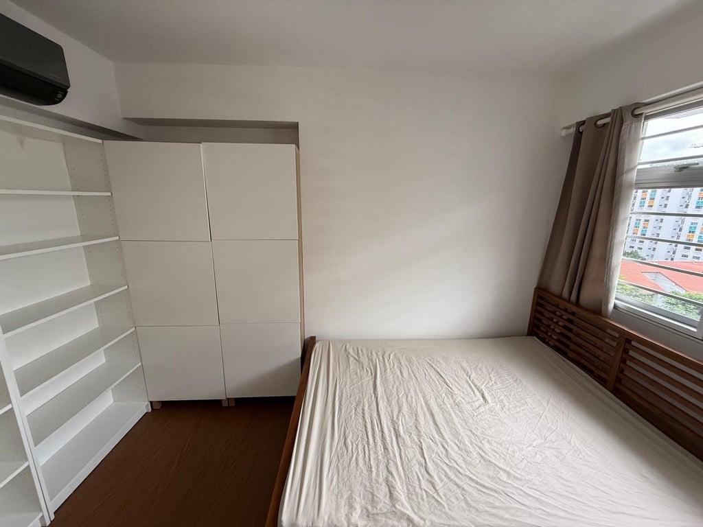 HDB Common Room for Rent in Bedok · 153B Bedok South Road, 462153 · S$ 950/mo - Image 2 of 4