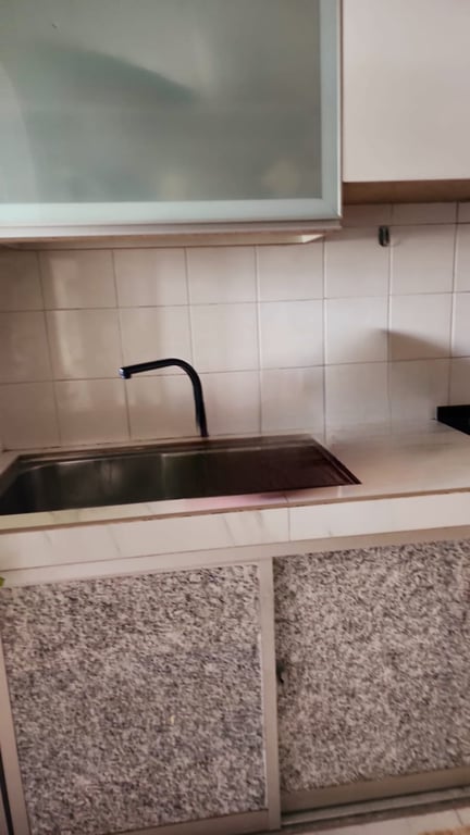 HDB Common Room for Rent in Woodlands · 755 Woodlands Avenue 4, 730755 · S$ 450/mo - Image 5 of 9