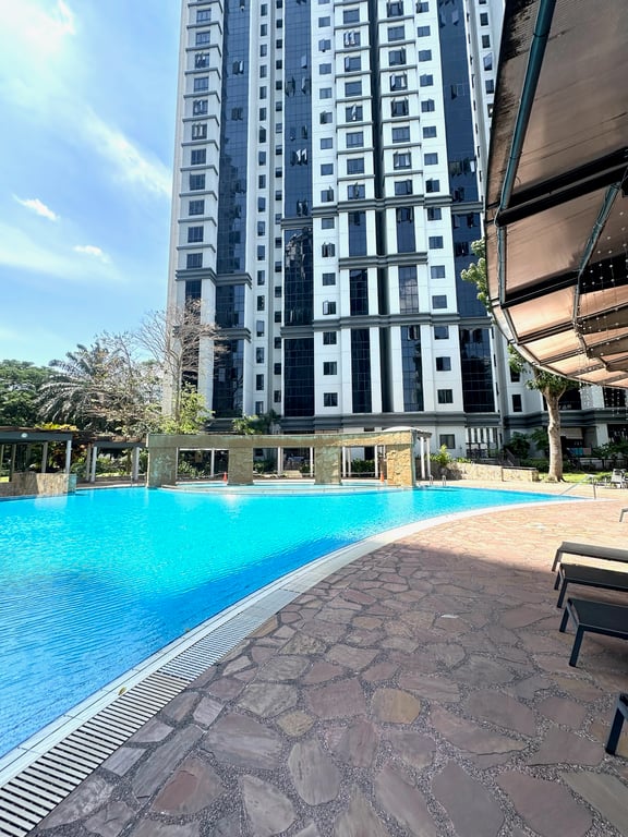 Bukit Batok Condo Common Room for Rent – 56 Bukit Batok East Avenue 5 - Image 14 of 15