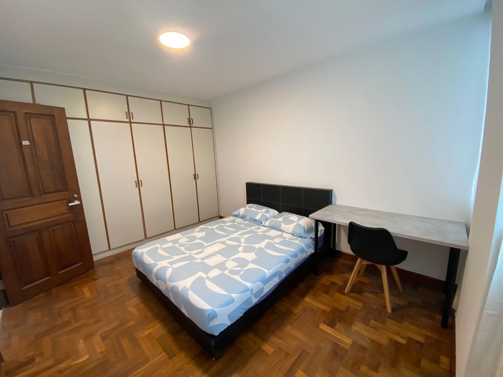 Condo Common Room for Rent in Tanglin · 16B Margoliouth Road · S$ 1,650/mo - Image 1 of 1