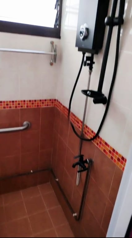 Ang Mo Kio HDB Common Room for Rent – 570 Ang Mo Kio Avenue 3 - Image 4 of 5