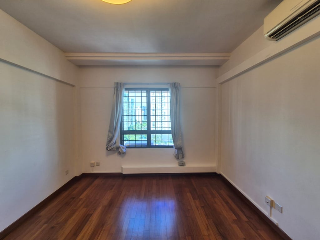 Condo Whole Unit for Rent in Marine Parade · 39 Marine Parade, 449265 · S$ 5,100/mo - Image 3 of 7