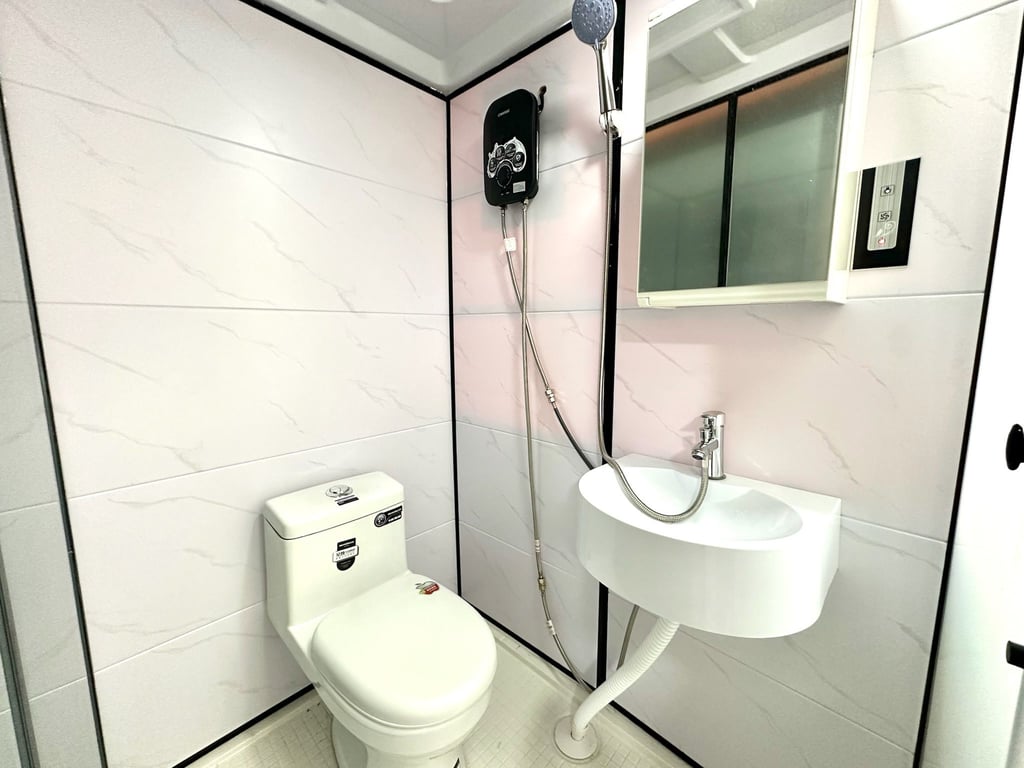 Condo Master Room for Rent in Hougang · 777 Upper Serangoon Road, 534645 · S$ 1,700/mo - Image 6 of 6
