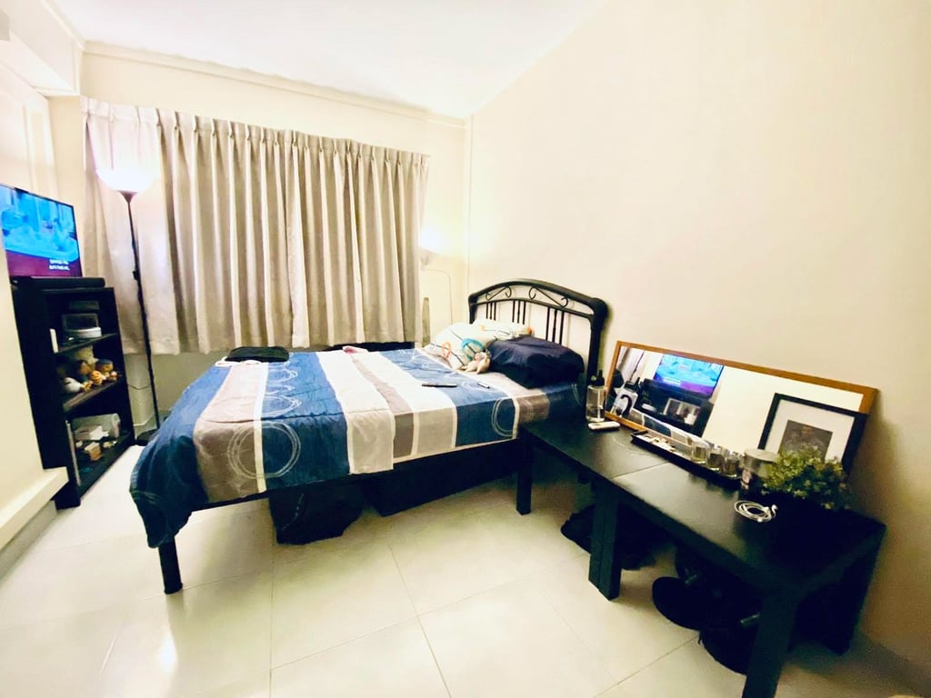 HDB Common Room for Rent in Pasir Ris · 770 Pasir Ris Street 71, 510770 · S$ 950/mo - Image 1 of 3