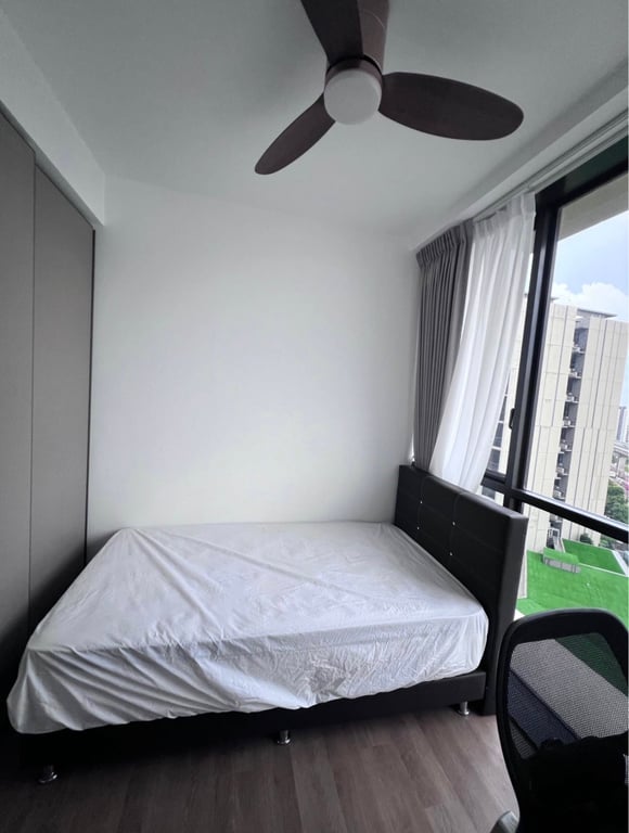 Condo Common Room for Rent at 61 Tengah Garden Walk, Tengah - Image 2 of 6