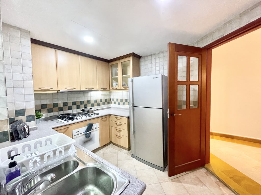 Condo Common Room for Rent in Outram · 33 Club Street, 069415 · S$ 1,750/mo - Image 4 of 7
