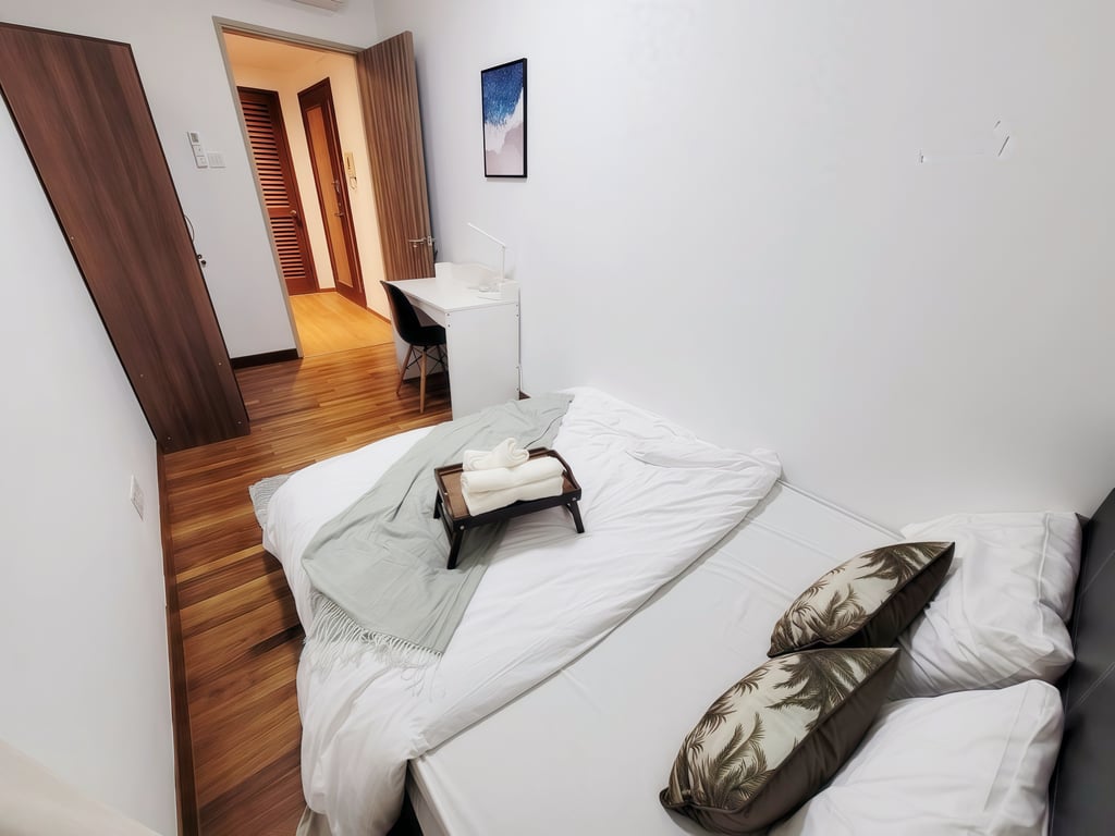 Tampines Condo Common Room for Rent – 1 Simei Street 4 - Image 2 of 7