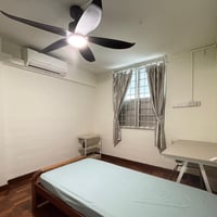 Queenstown HDB Common Room for Rent – 13 Holland Drive - Image 1 of 5 - Thumbnail