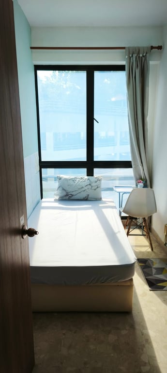 Condo Common Room for Rent in Tampines · 1 Simei Street 4, 529861 · S$ 1,000/mo - Image 1 of 2