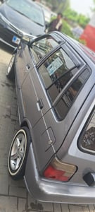 Vehicle thumbnail 6