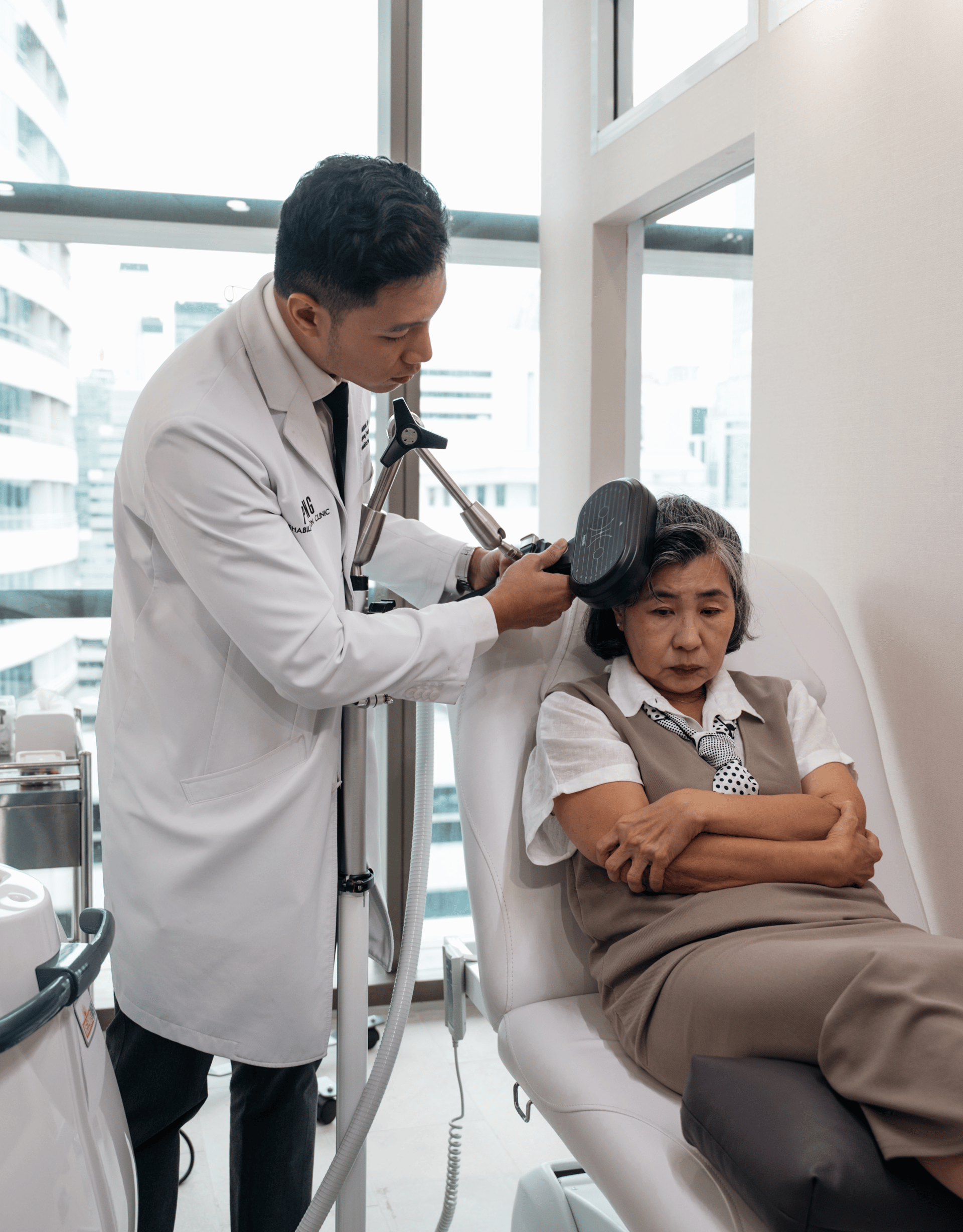 ภาพบรรยากาศการดูแลผู้ป่วยอัลไซเมอร์ที่ PYONG Rehabilitation