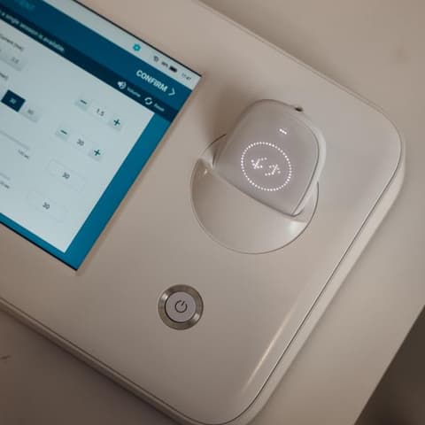 Transcranial direct current stimulation equipment, view 4