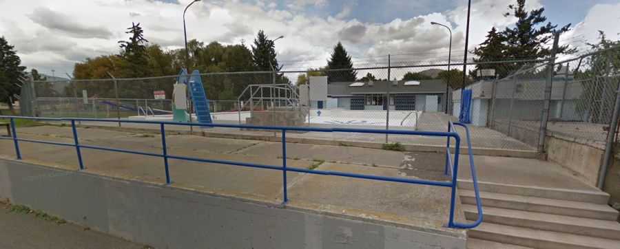 <who> Photo Credit: Google Maps </who> McDonald Park Pool.