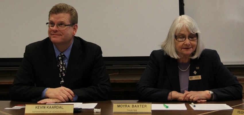 Superintendent Kevin Kaardal and Board Chairperson Moyra Baxter in 2015