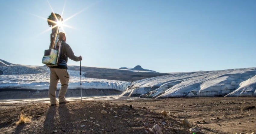 <who>Photo Credit: Parks Canada/ Ryan Bray<who>Google Trekker at Quttinirpaaq National Park in Nunavut. 