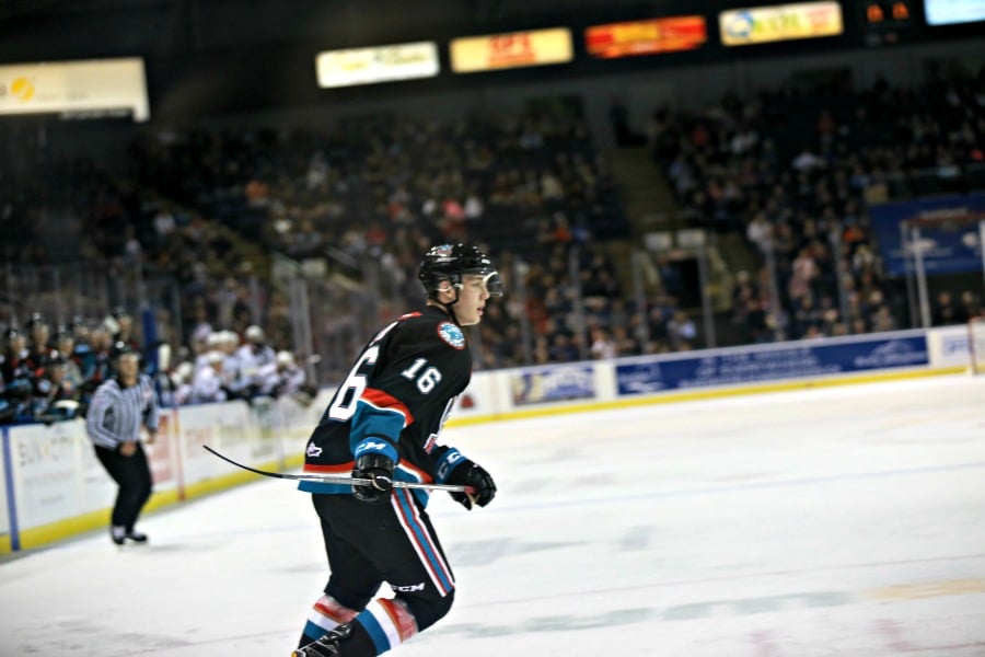 Lind the OT hero as Rockets edge Cougars