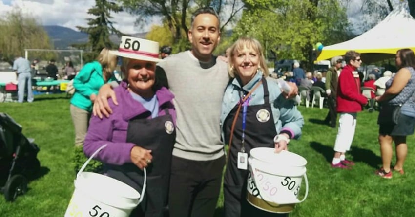 <who> Photo Credit: Georgiann Kasdorf </who> L to R: Donna Clendenning, Mayor Colin Basran, Maureen Shuster.