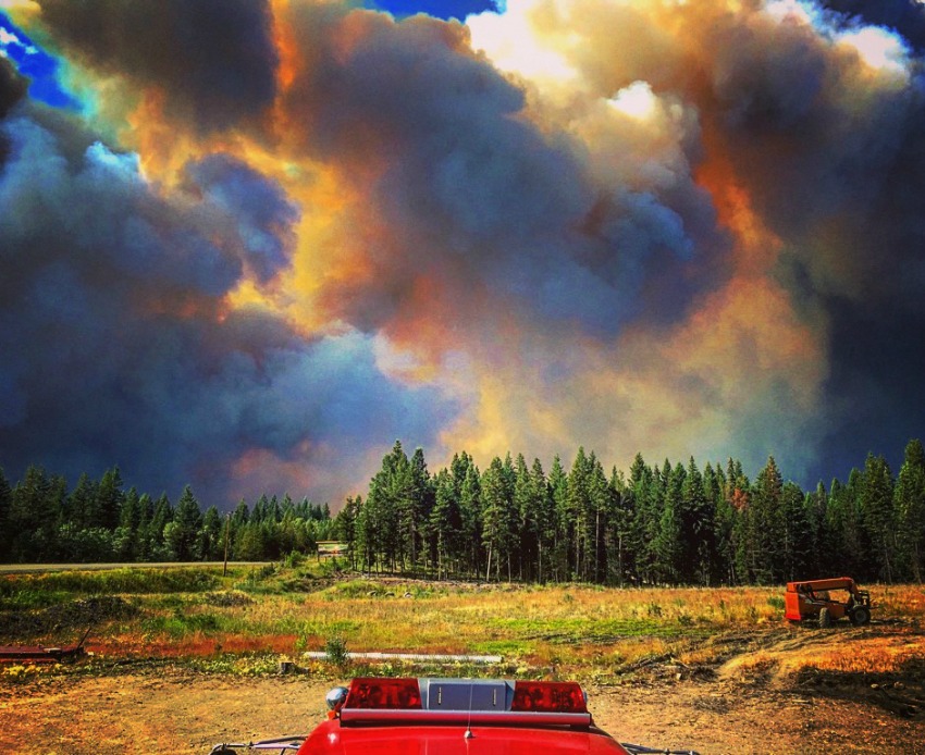 <who>Photo Credit: Joe McCulloch, 150 Fire Department /Sicamous Fire Department</who>