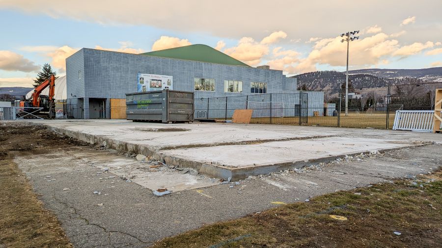 <who>Photo Credit: NowMedia/Gord Goble</who> All that's left of the clubhouse is the concrete pad