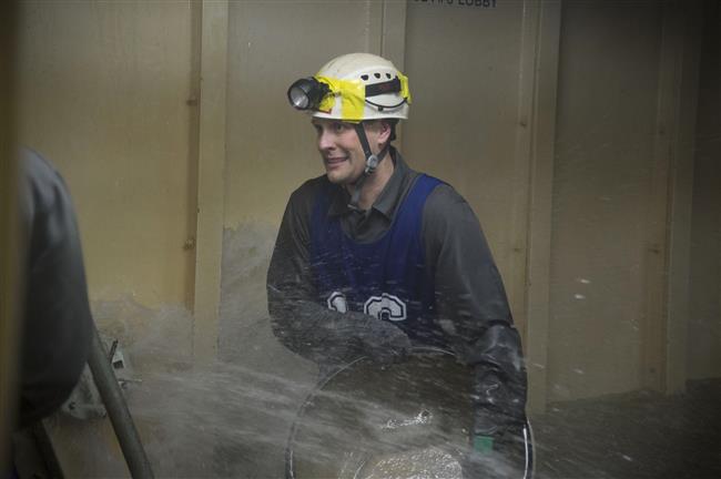 <who>Photo Credit: The CSA</who>Richard Federley undergoing aptitude tests for the application to become an astronaut.