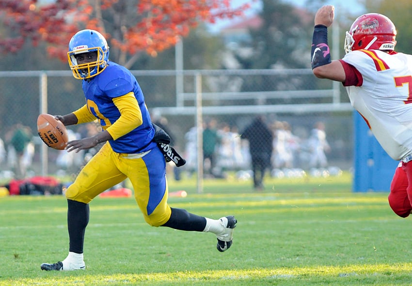 Jhavoun Blake of the Voodoos was slowed down by an ankle injury in the loss to the Hawks.