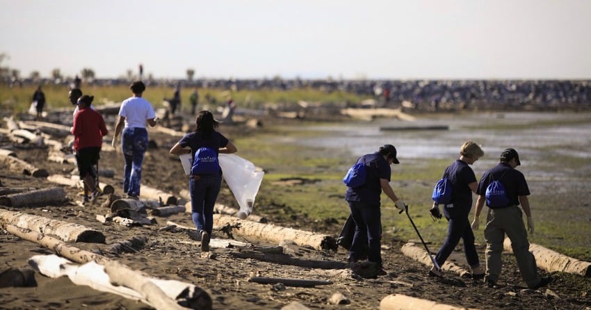 <who>Photo Credit: The Great Canadian Shoreline Cleanup</who>