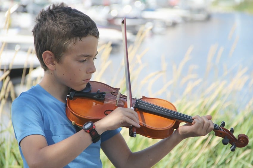 <who> Photo Credit: KelownaNow.com </who> Eleven-year-old Robert Krasko has been playing the violin since he was five.