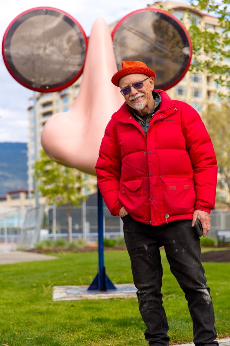 <who>Photo Credit: NowMedia/Gord Goble</who> Artist Ron Simmer with What Does the Nose Know?