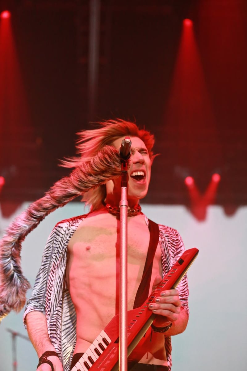 Lead singer Josh Ramsay looked reminiscent of a young Iggy Pop
