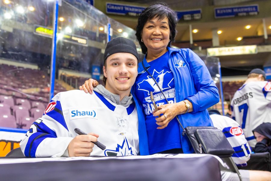 <who>Photo Credit: NowMedia/Gord Goble</who>