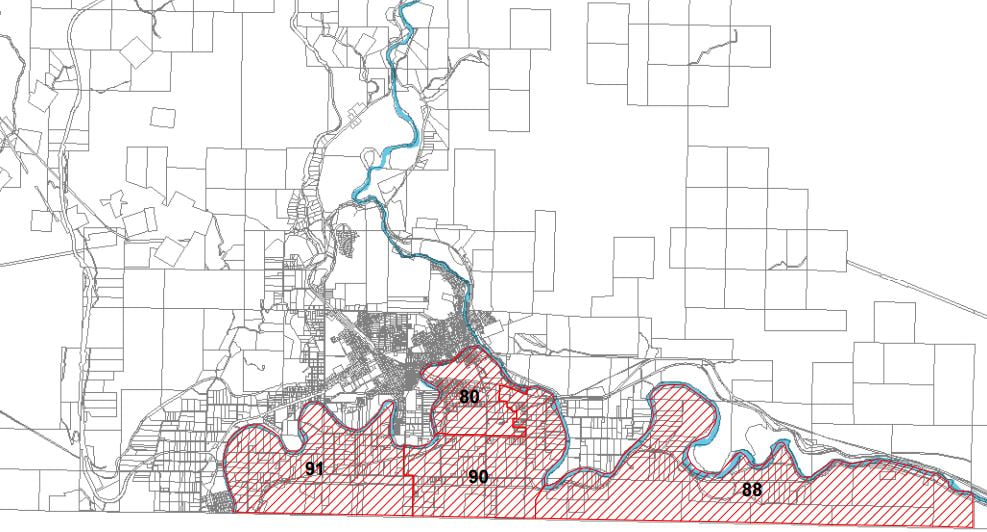 The map indicated areas where the evacuation alert was rescinded on August 30th with red hatching. (Photo Credit: RDKB)