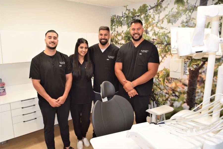 <who>Photo Credit: Contributed</who>Orchard Smiles (L to R) - Dr. Saba Shakeri, Dr. Parveet Dhillon, Dr. Romey Jaswal and Dr. Ramsey Jaswal