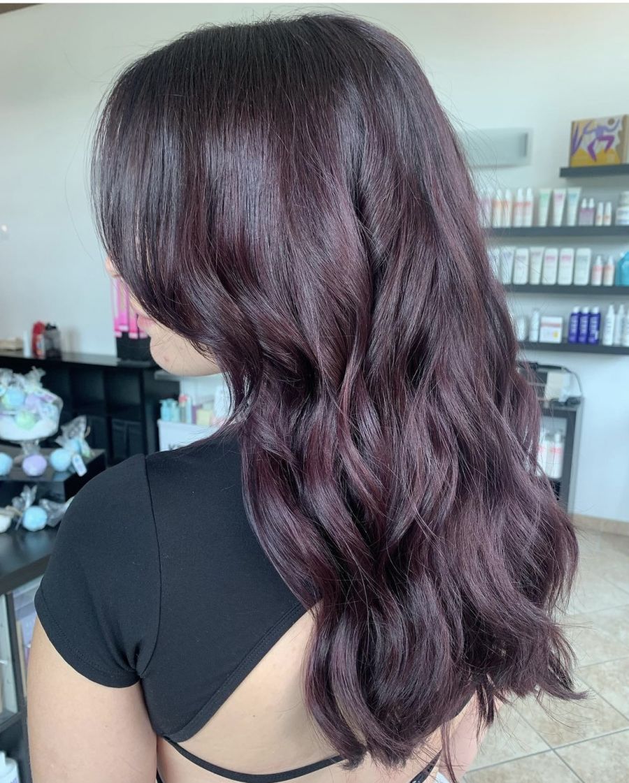 <who>Photo Credit: Crimson Hair Salon