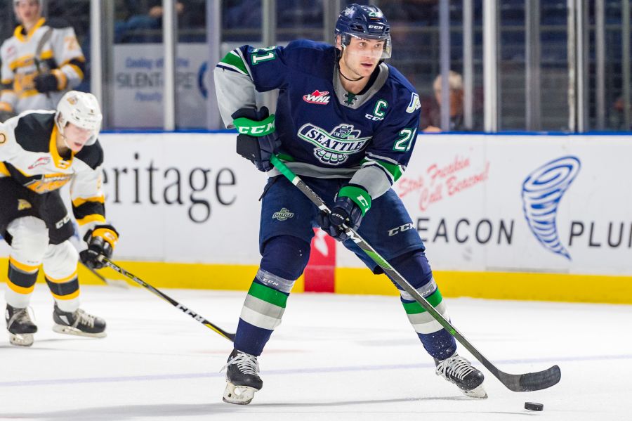 <who> Photo credit: Brian Liesse/Seattle Thunderbirds