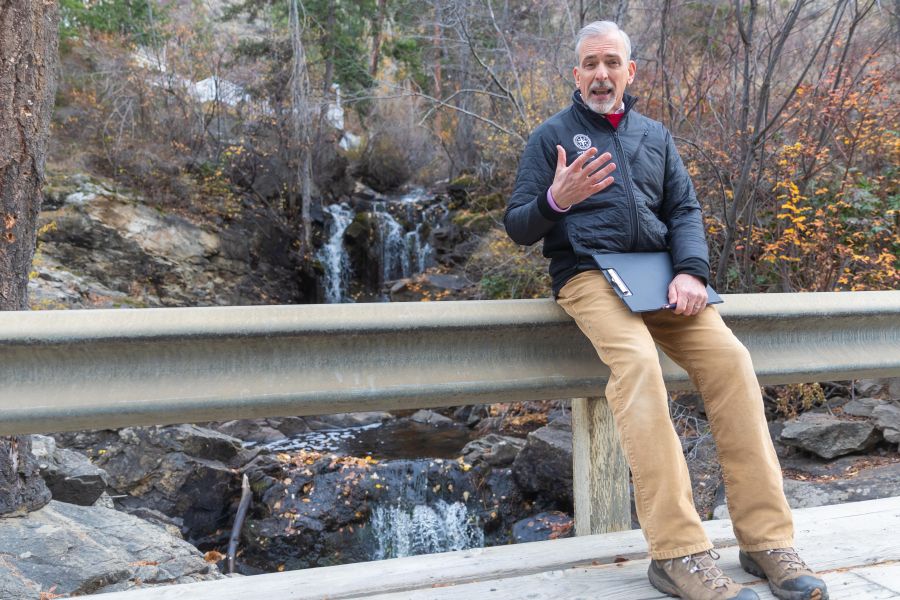 <who>Photo Credit: NowMedia/Gord Goble</who> Peter Mortifee on the bridge