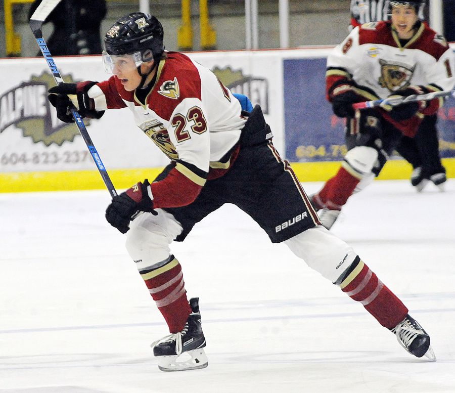 Willie Reim leads the Warriors with seven goals on the season.