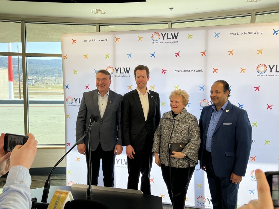 </who>At the WestJet news conference at Kelowna International Airport today are, from left, Kelowna Mayor Tom Dyas, WestJet CEO Alexis von Hoensbroech, city councillor Maxine DeHart and Kelowna airport director Sam Samaddar.