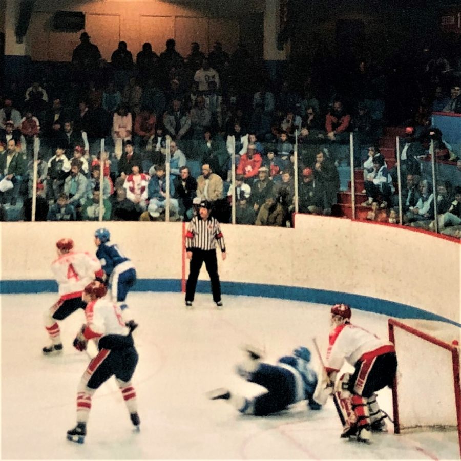 </who>Another highlight of Dave 'Mac' McClellan's refereeing career was working the Team Canada vs. Team Finland game in 1989 at Memorial Arena in Kelowna.