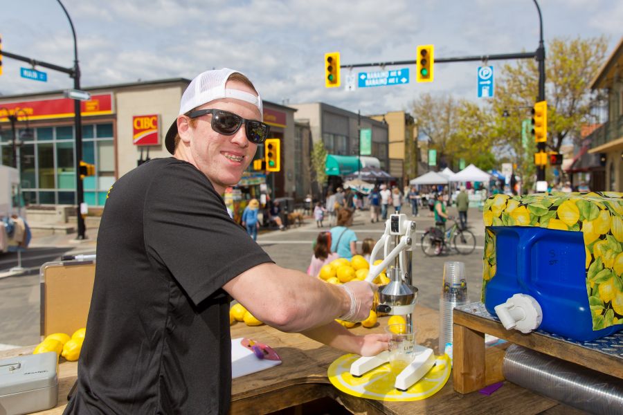 <who>Photo Credit: NowMedia/Gord Goble</who> Scene from previous Downtown Community Market