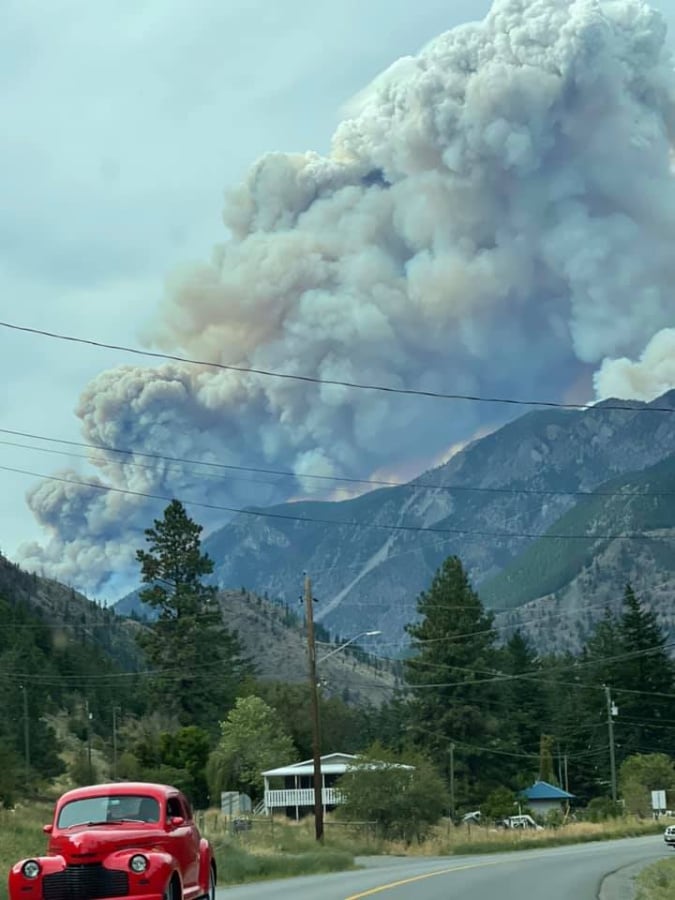 <who> Photo Credit: Courtesy of Michelle Martino Murray / The McKay Creek wildfire on Aug. 8