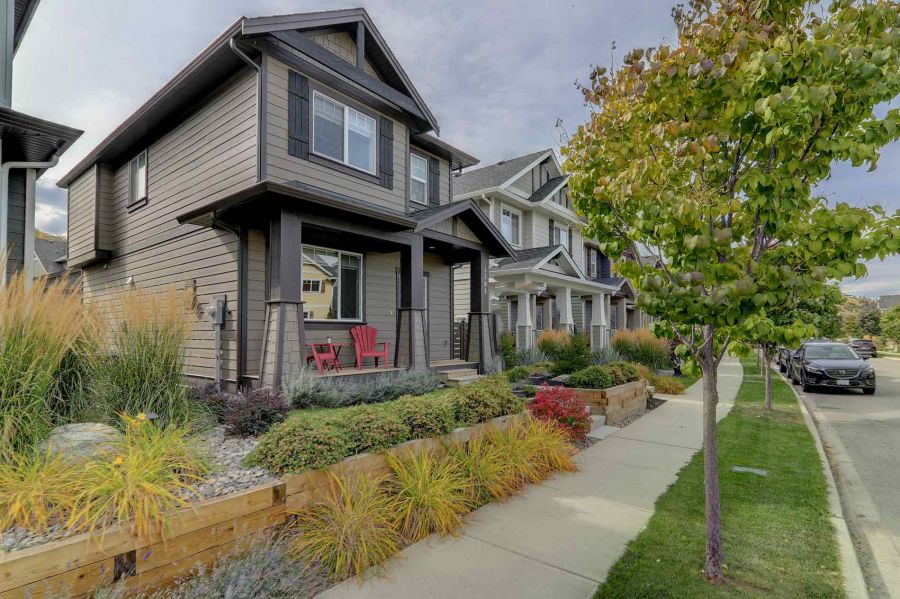 <who>Photo credit: Contributed</who>1301 Bergamot Ave is a well-priced home in the highly sought after Upper Mission Neighbourhood of The Ponds.