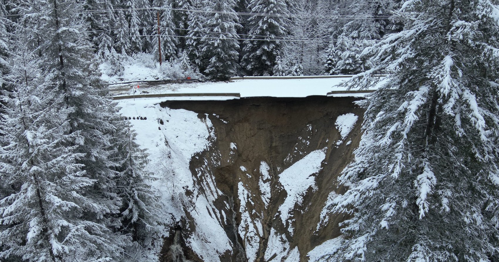 Hwy 3 reopens between Hope and Princeton 9 days after ‘major washout’